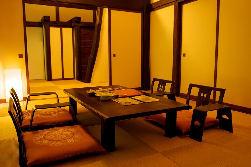 Kaikake Onsen Hotel Yuzawa  Bagian luar foto
